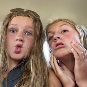 Meet your Posher, Nora